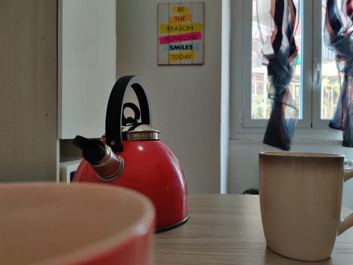 Appartement Wow - 175 Mq - Posteggio Privato - Davanti Porto Traghetti - Fino A 10 Posti Letto Genua