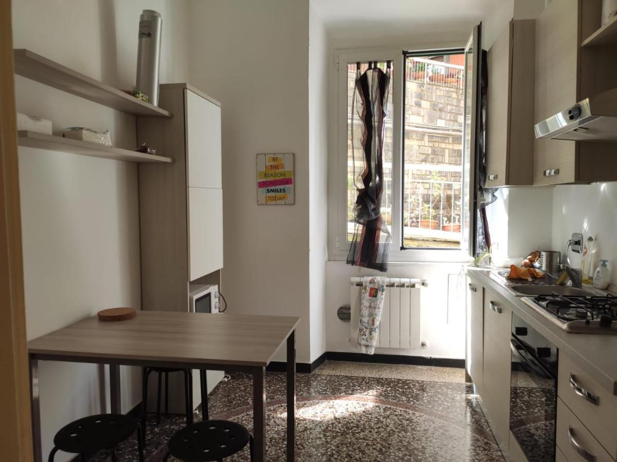 Wow - 175 Mq - Posteggio Privato - Davanti Porto Traghetti - Fino A 10 Posti Letto Appartement *