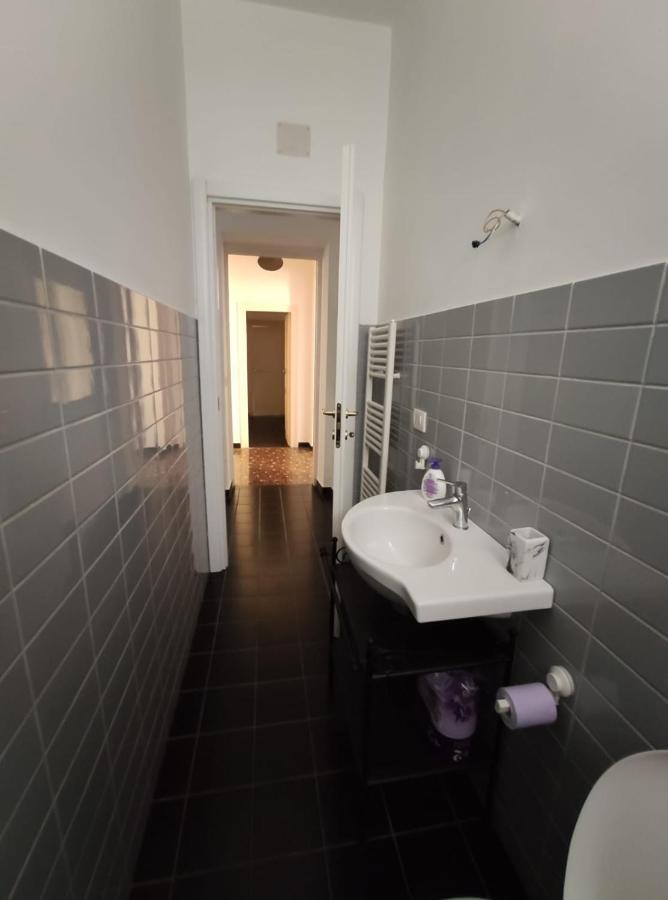 Appartement Wow - 175 Mq - Posteggio Privato - Davanti Porto Traghetti - Fino A 10 Posti Letto